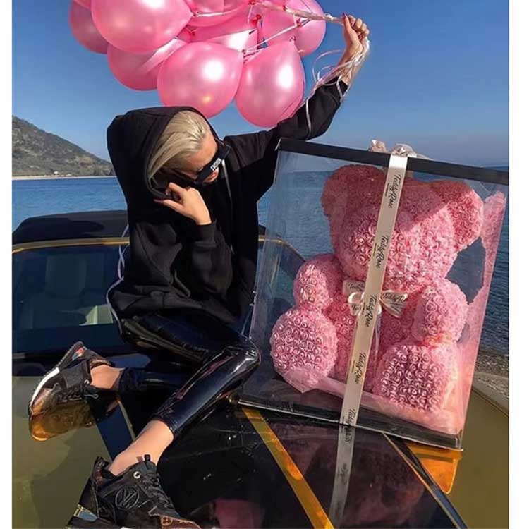 Medvedek Rose Flower